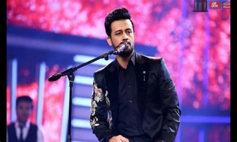 Atif Aslam: การปรากฏตัวที่น่าประทับใจของดารา Pakistani ในกรุงเทพฯ!